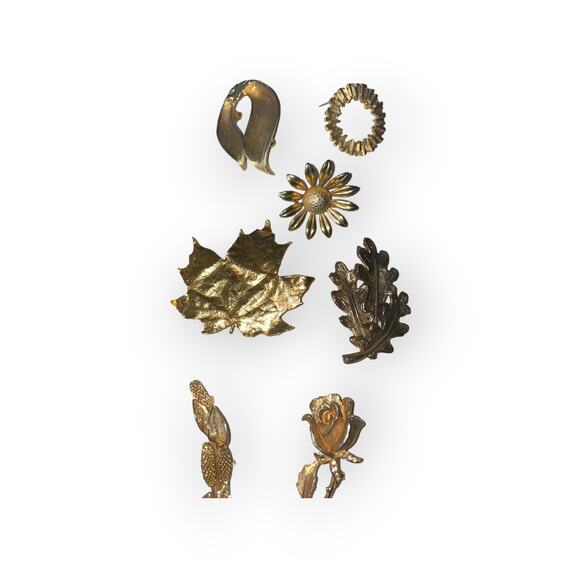 Vintage lot of 9 brooches pins EUC - Picture 2 of 3